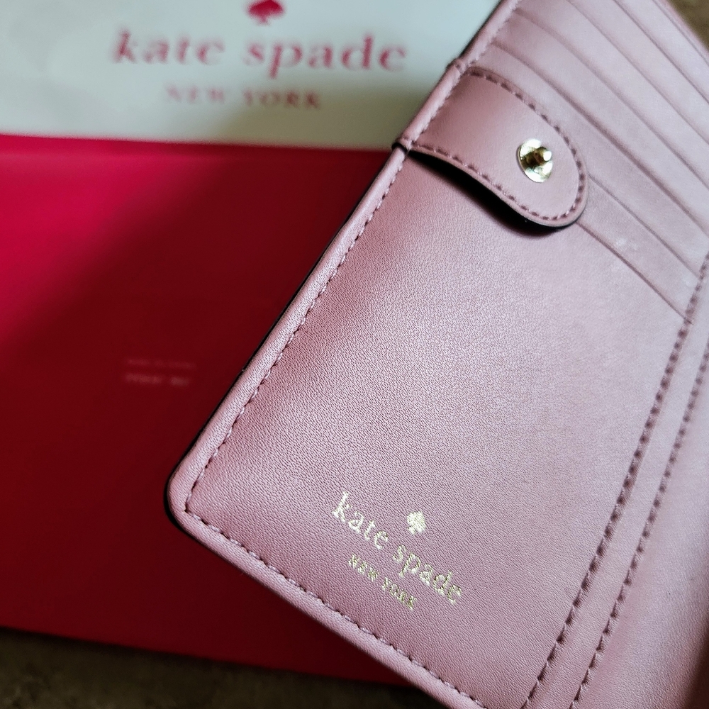 Kate Spade Purple Pink Wallet Like New - Picture 4 of 6
